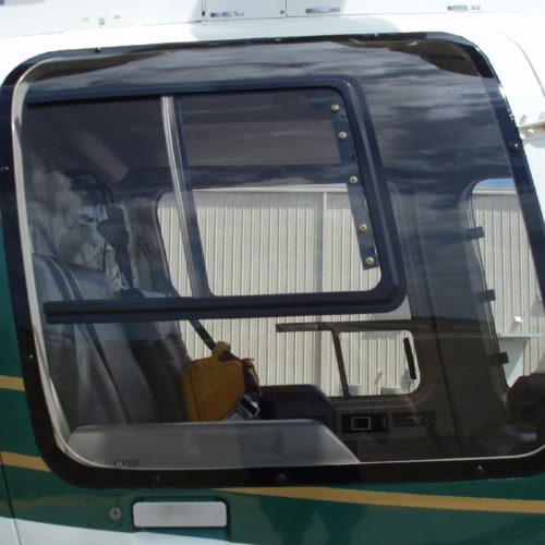 Bell 407 w/Aft Camera window